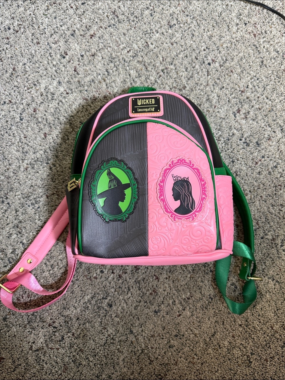 Wicked x Loungefly Universal Pink & Black Backpack Pink & Green Cameo Design NEW